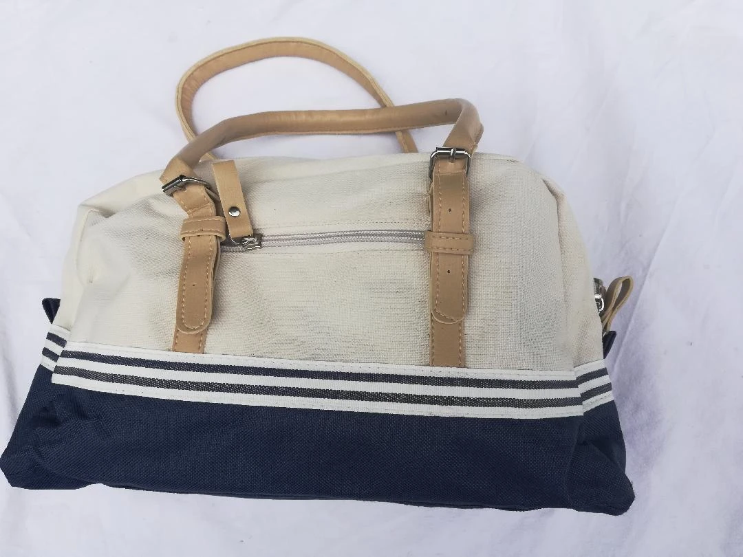 Handtas van stoffen lichtbeige onderaan marineblauw met nieuw handvat (1 streep op 1 handvat) – photo 5